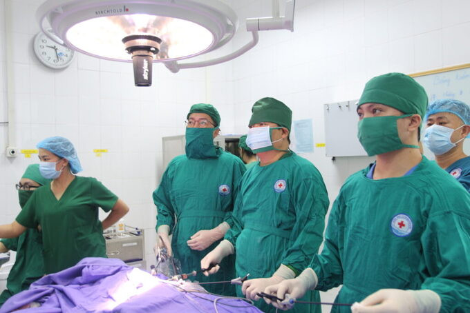 Quảng Ninh: Trung tâm Y tế huyện Vân Đồn phẫu thuật thành công cho bệnh nhi 6 tuổi viêm ruột thừa với thể trạng bị suy dinh dưỡng