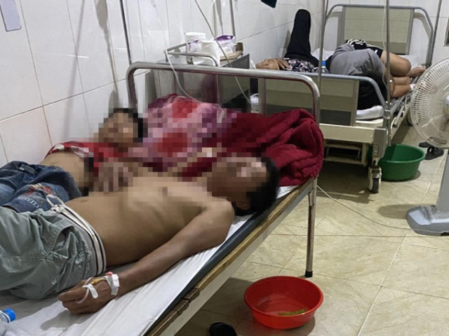 Hà Tĩnh: Sức khỏe 9 bệnh nhân bị ngộ độc tiết canh bê ở Hương Sơn dần ổn định