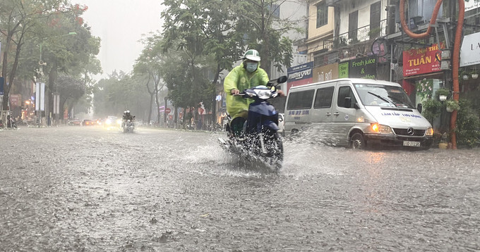 Dự báo thời tiết ngày 25/8: Vùng núi và trung du Bắc Bộ có mưa vừa, mưa to và dông