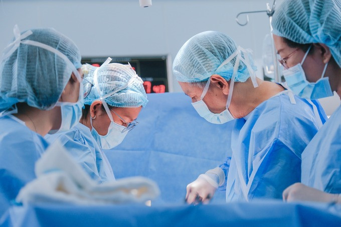 TPHCM: Bệnh viện Từ Dũ lần đầu tiên can thiệp tắc mạch trong bào thai