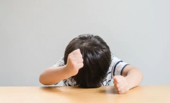 Dấu hiệu nhận biết trẻ tăng động giảm chú ý