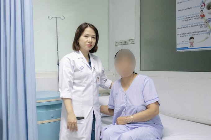 Bệnh viện Tâm Trí Đà Nẵng phẫu thuật bóc u lạc nội mạc kích thước lớn cho nữ bệnh nhân 49 tuổi