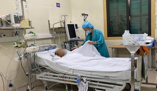 Chờ đợi ghép tim để có cơ hội sống tiếp cho cậu học sinh lớp 3
