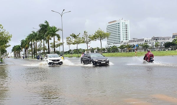 Cà Mau khẩn trương thực hiện các biện pháp ứng phó, khắc phục ngập úng do mưa lớn, triều cường gây ra