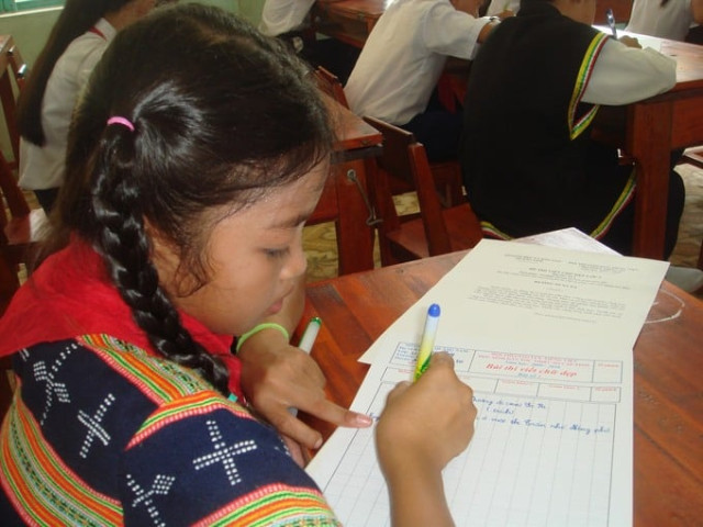 Quảng Nam: Trẻ em mẫu giáo, học sinh tiểu học vùng đồng bào dân tộc thiểu số và miền núi được uống sữa miễn phí