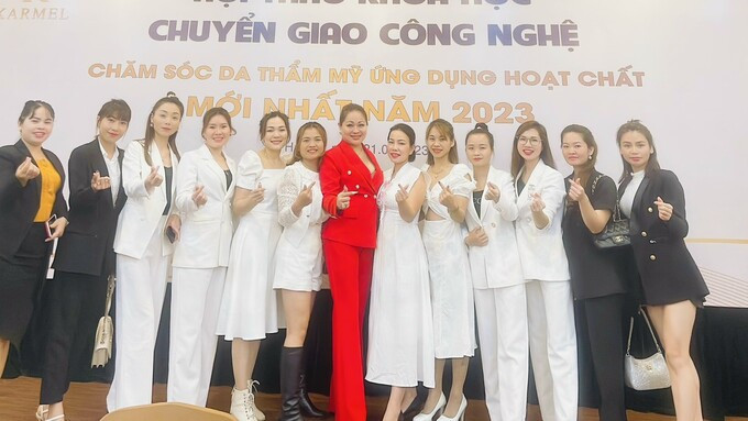 CEO Nguyệt Kendy tóc &amp; Spa Beauty và bước ngoặt cuộc đời nhờ biết đến thương hiệu mỹ phẩm Karmel