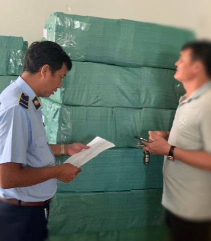 TP. Hồ Chí Minh xử phạt 97,5 triệu đồng 1 hộ kinh doanh mỹ phẩm nhập lậu