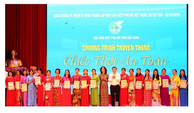 Bắc Ninh: “Chiếc thớt an toàn” cho gần 500 cán bộ, hội viên phụ nữ thành phố Từ Sơn