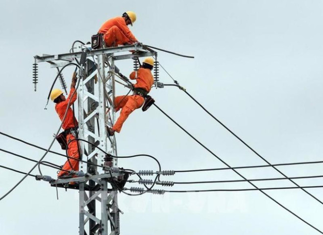 Hà Nội yêu cầu bảo đảm cung ứng điện cho sản xuất, kinh doanh và tiêu dùng các tháng cuối năm 2023 và năm 2024