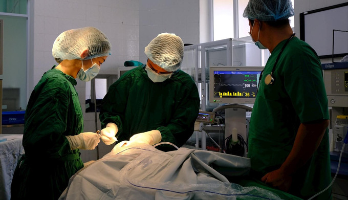 Bệnh viện Đa khoa Đắk Nông phẫu thuật thành công hở hàm ếch cho bé trai