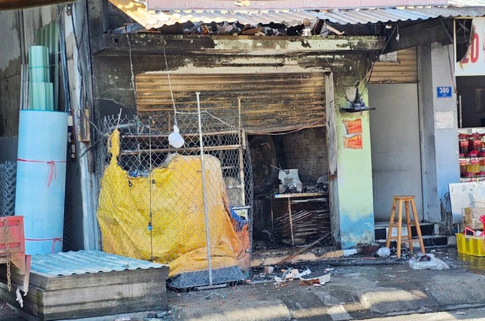 TP. Hồ Chí Minh xảy ra hỏa hoạn tại quán trà sữa trên đường Thới Hòa