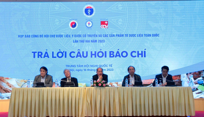 Họp báo công bố “Hội chợ dược liệu, y dược cổ truyền và các sản phẩm từ dược liệu toàn quốc lần thứ II năm 2023”
