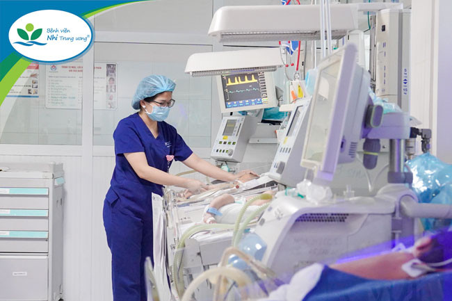 2 trẻ nguy kịch sau sinh khi phải mổ lấy thai chưa có dấu hiệu chuyển dạ