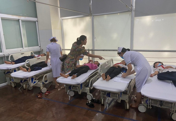 Đắk Lắk: 17 học sinh nghi bị ngộ độc thực phẩm tại TP. Buôn Ma Thuột đã được xuất viện