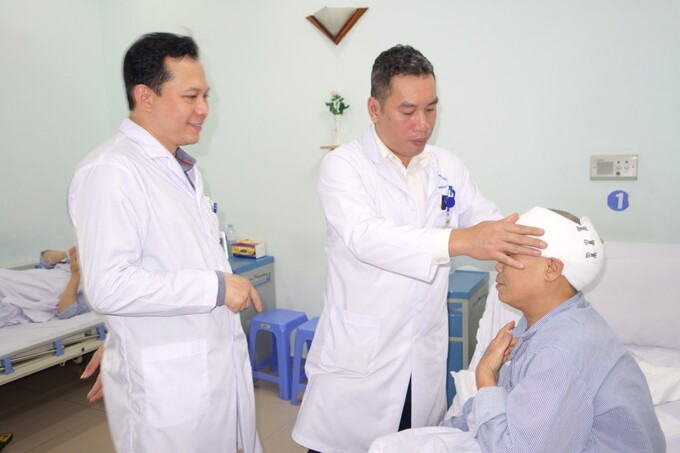 Hải Phòng phẫu thuật loại bỏ và tái tạo lại hộp sọ cho người bệnh bị ung thư da đầu xâm lấn rộng hiếm gặp
