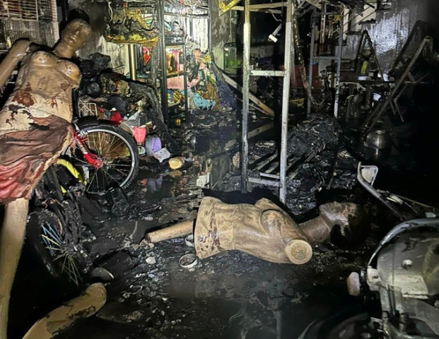 Hà Nội xảy ra cháy tại nhà dân, 5 người thoát nạn kịp thời