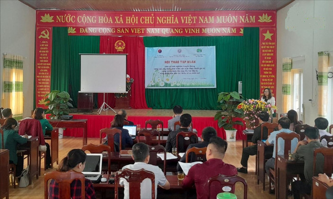 Đắk Nông: Hội thảo tập huấn chia sẻ kinh nghiệm truyền thông nâng cao xây dựng, phát triển sản xuất theo chuỗi giá trị vùng trồng dược liệu quý