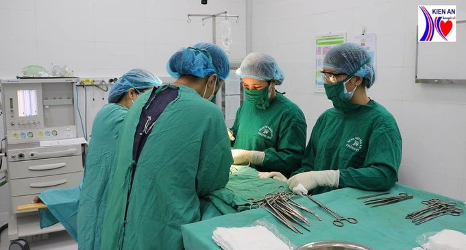 Hải Phòng: Phẫu thuật cấp cứu xử trí cắt tử cung do thai bám vết mổ cũ bị xuất huyết nặng cho 1 sản phụ