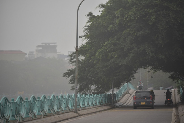 Dự báo thời tiết ngày 14/12: Bắc Bộ nhiều mây, có mưa nhỏ vài nơi, sáng sớm có sương mù