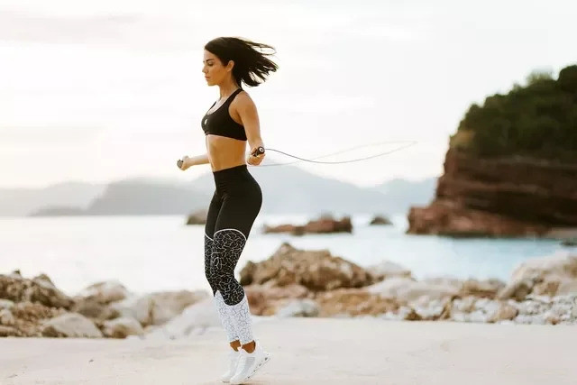 10 bài tập aerobic giảm mỡ bụng tốt nhất