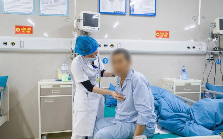 Phú Thọ: Cấp cứu thành công nam bệnh nhân 51 tuổi sốc mất máu do giãn vỡ tĩnh mạch thực quản