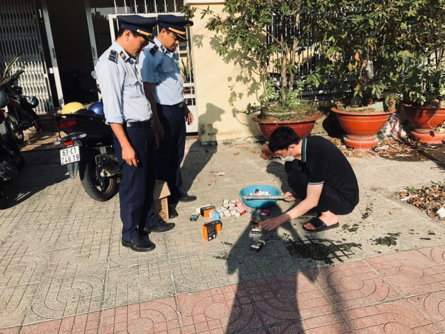 Tiền Giang xử phạt 10 triệu đồng đối với 1 cá nhân kinh doanh thuốc lá điện tử nhập lậu