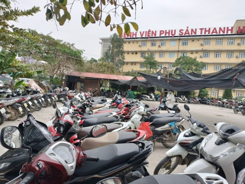 Bệnh viện Phụ sản Thanh Hóa thu tiền dịch vụ gửi xe qua đêm trái quy định?