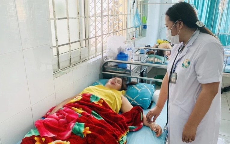 Đắk Lắk: 29 người bị ngộ độc thực phẩm sau khi dự tiệc cưới