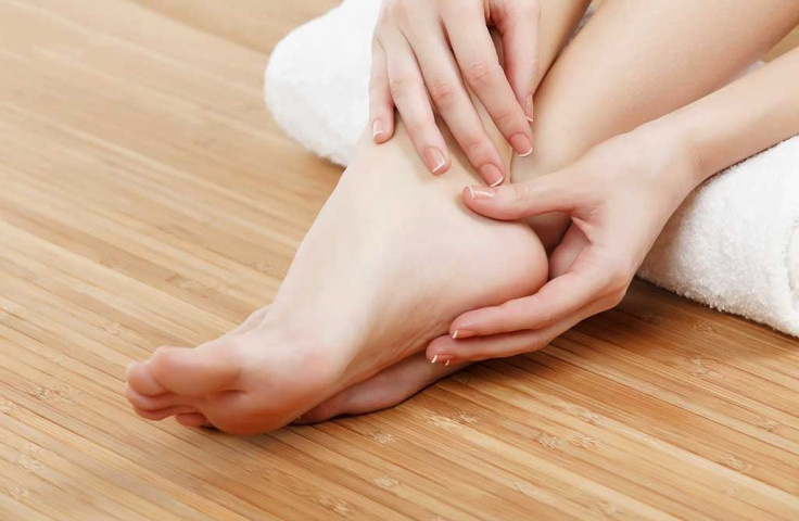 Cảnh giác trước những dấu hiệu bất thường ở bàn chân