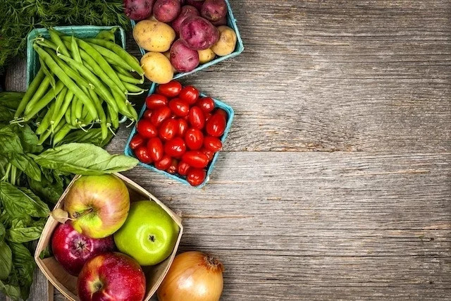 Chế độ ăn cho người có axit uric cao