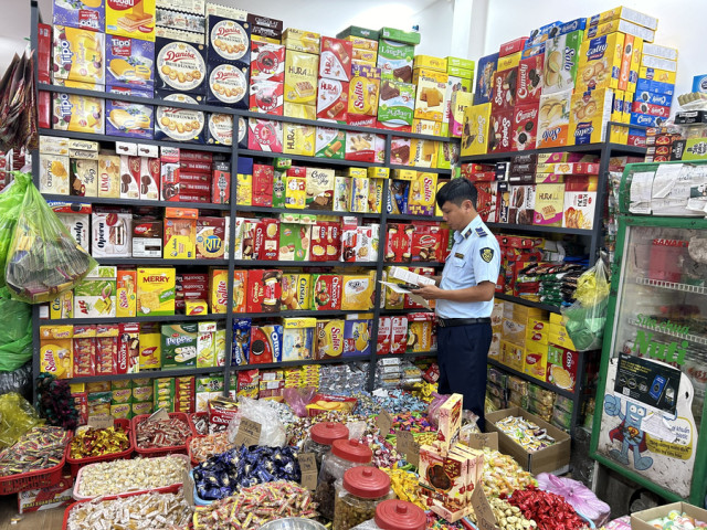 Ninh Thuận: Tăng cường tuyên truyền, kiểm tra, giám sát các cơ sở kinh doanh trên địa bàn thành phố Phan Rang - Tháp Chàm