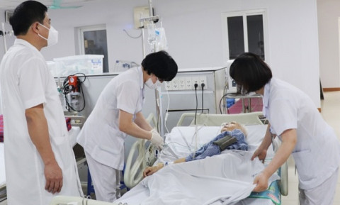 Hà Nội triển khai phong trào “Xây dựng cơ sở y tế xanh – sạch – đẹp và giảm thiểu chất thải nhựa năm 2024