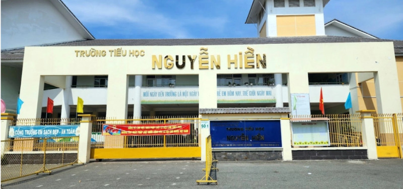 TP. Hồ Chí Minh: Hàng chục trẻ tại 1 trường tiểu học phải nghỉ học chưa rõ nguyên nhân