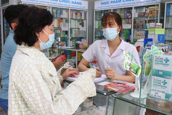 Hà Nội công bố danh sách 114 điểm trực bán lẻ thuốc phục vụ người dân trên địa bàn thành phố dịp Tết Nguyên đán Giáp Thìn 2024