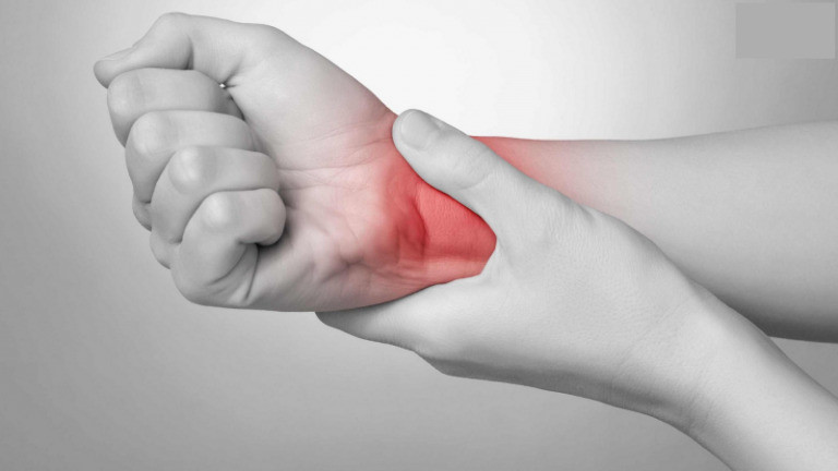 Lí do khiến cổ tay bị đau khi chống đẩy