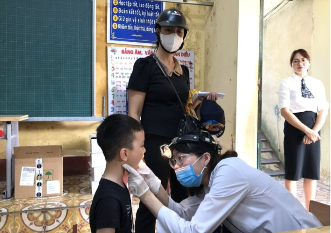 Phẫu thuật miễn phí dị tật vùng hàm mặt, tay chân cho 8 trẻ em ở 4 huyện, thị xã của Hải Dương