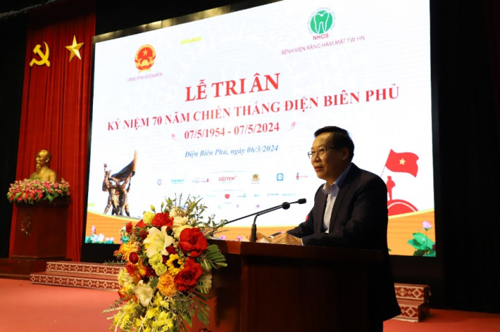 Đại diện Bộ Y tế tham dự lễ tri ân Kỉ niệm 70 năm chiến thắng Điện Biên Phủ