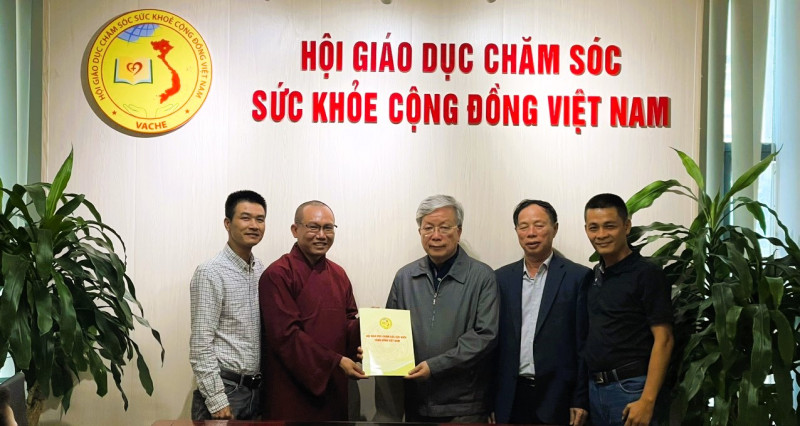 Hội Giáo dục chăm sóc sức khoẻ cộng đồng Việt Nam thành lập Chi hội Bông Sen Trắng