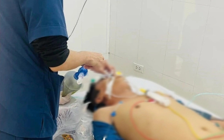 Hà Nội: Cấp cứu nam bệnh nhân 33 tuổi bị ngừng tuần hoàn