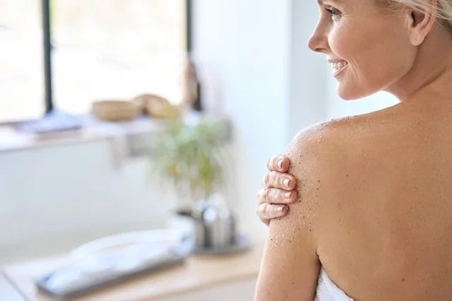 5 công thức tẩy tế bào chết toàn thân