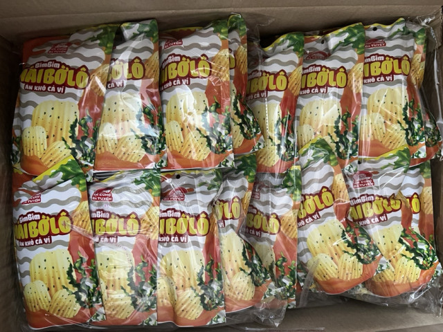 Hà Nội thu giữ 7.000 sản phẩm là bim bim, đùi gà rong biển có dấu hiệu giả mạo nhãn hiệu “Ăn cùng bà Tuyết”