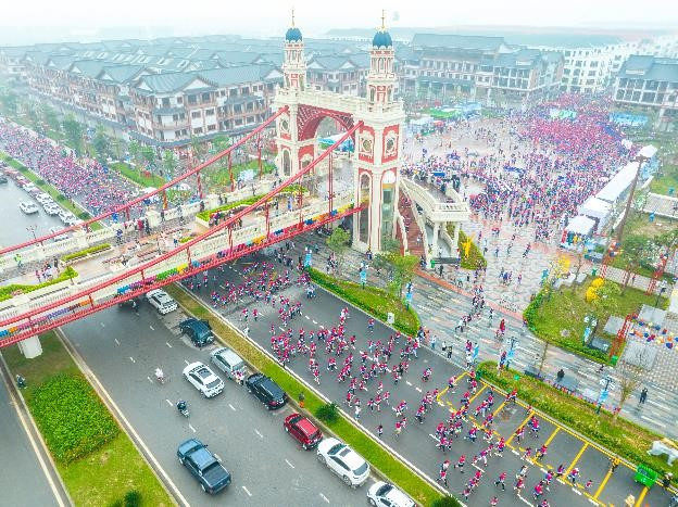 Hàng chục nghìn người “cháy” hết mình tại sự kiện vì môi trường “Ngày Hội xanh”