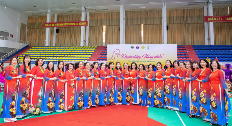“Duyên dáng Nắng chiều” lần thứ II năm 2024: Độc đáo màn trình diễn trên “sân khấu” dành riêng cho người cao tuổi