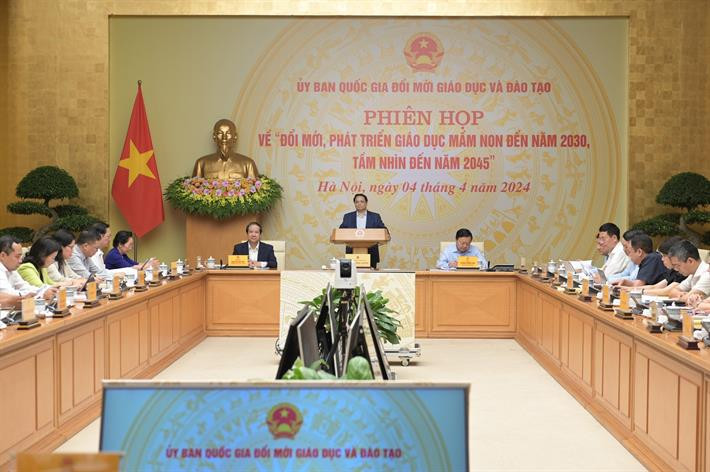 Thủ tướng Chính phủ chủ trì Phiên họp Ủy ban quốc gia Đổi mới giáo dục và đào tạo