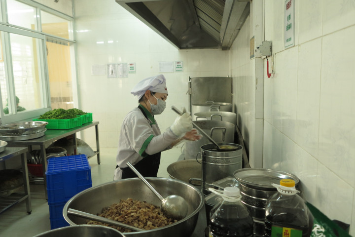 Khánh Hòa: Phòng Giáo dục và Đào tạo TP. Nha Trang yêu cầu trường học kiểm soát chặt chẽ nguồn gốc thực phẩm