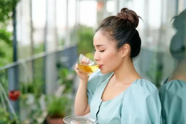 12 loại trà trị đau nhức cơ thể
