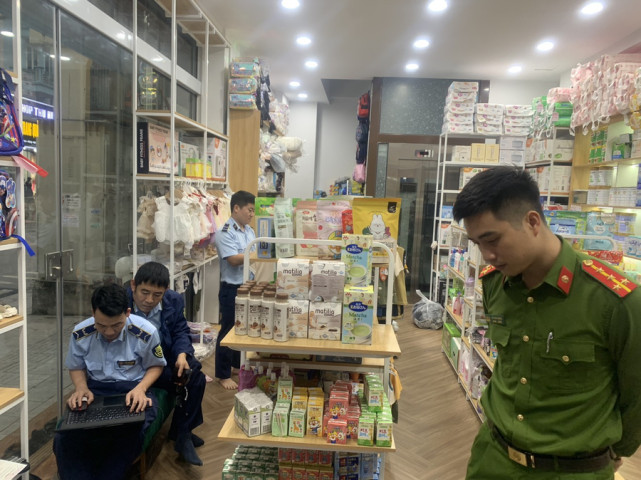 Hà Nam: Xử phạt vi phạm hành chính 2 hộ kinh doanh sản phẩm dành cho mẹ và bé trên địa bàn thành phố Phủ Lý
