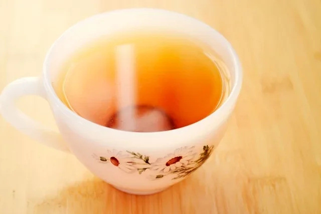 6 loại trà hạ sốt tự nhiên