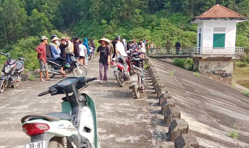 Hà Tĩnh: Xuống đập tắm, một nam sinh ở Hương Sơn đuối nước thương tâm
