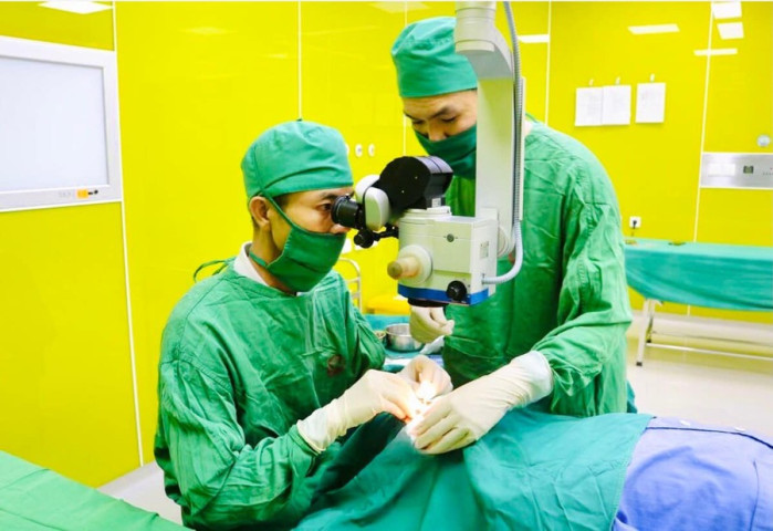 Quảng Ninh: Phẫu thuật thành công trường hợp bệnh nhân bị đứt lệ quản dưới mắt trái do chấn thương